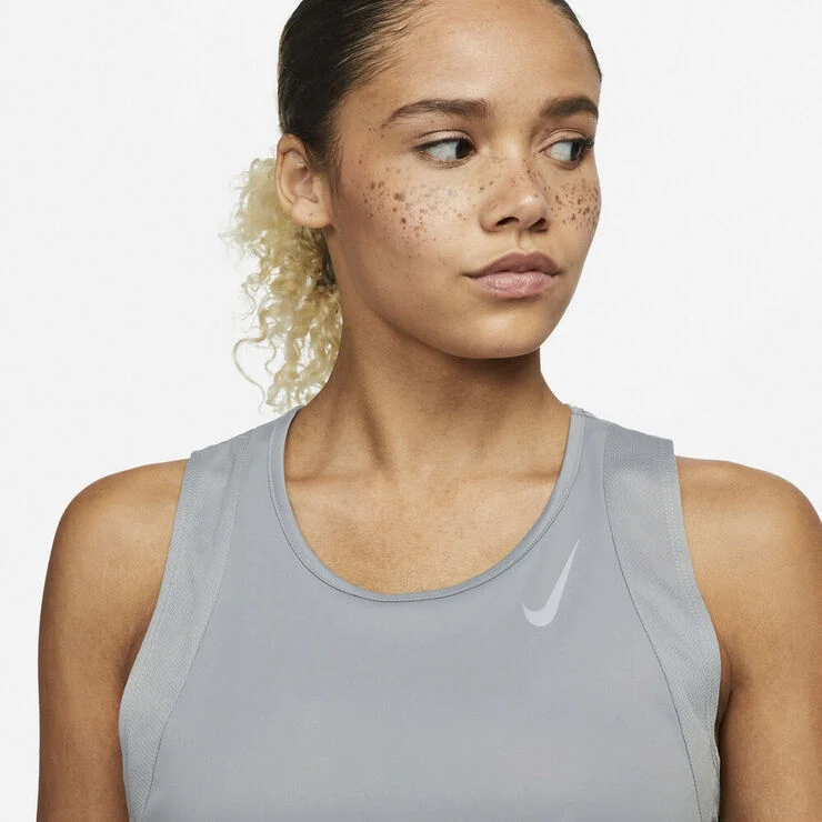 Nike Dri Fit Race Lobetop Grå