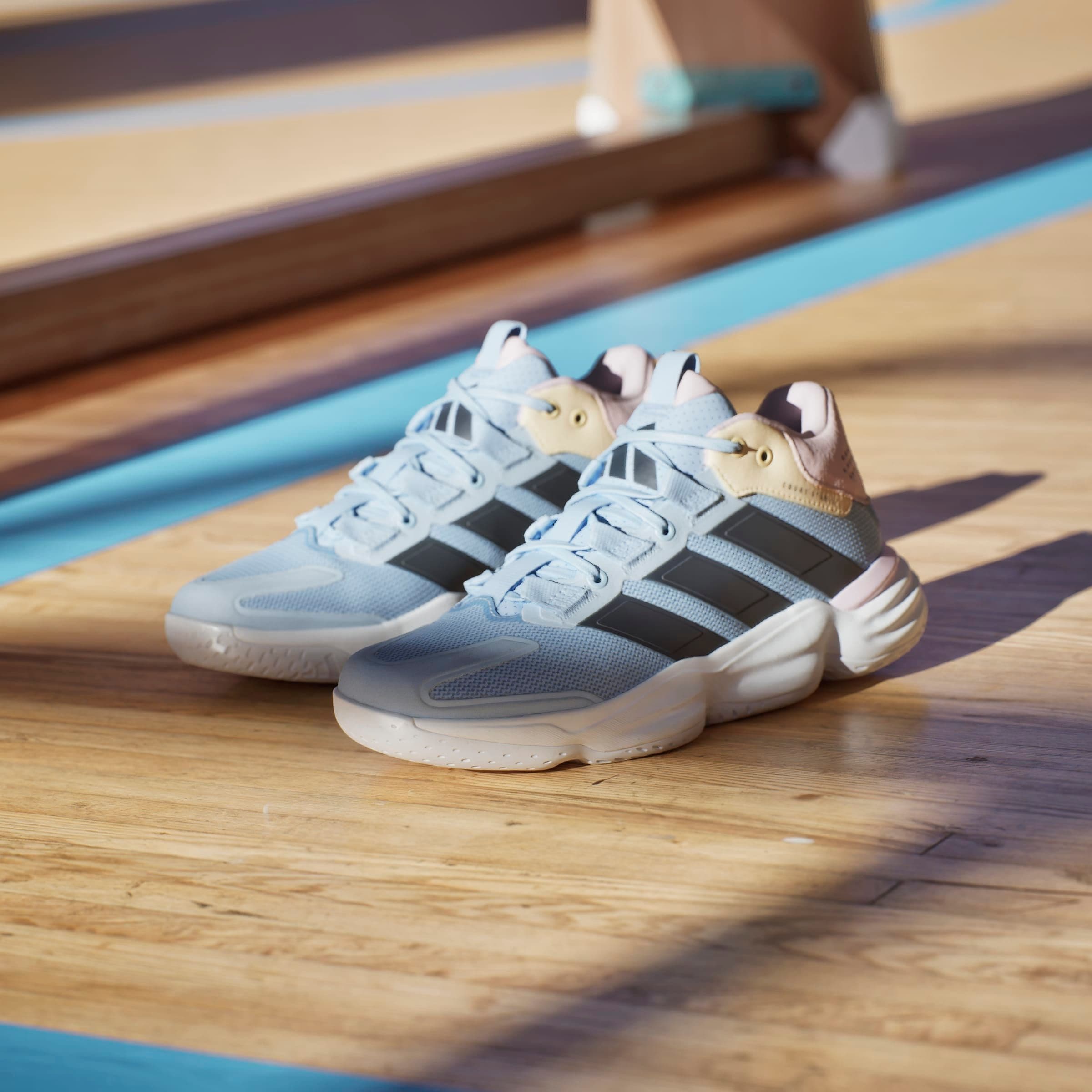 adidas Performance Hallenschuh »COURT STABIL HALLENSCHUH«  besonders geeignet für Handball und Volleyball