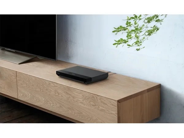 Sony UBP-X700 - 3D Blu-ray-skivespiller - Eksklusiv - Ethernet, Wi-Fi - sort