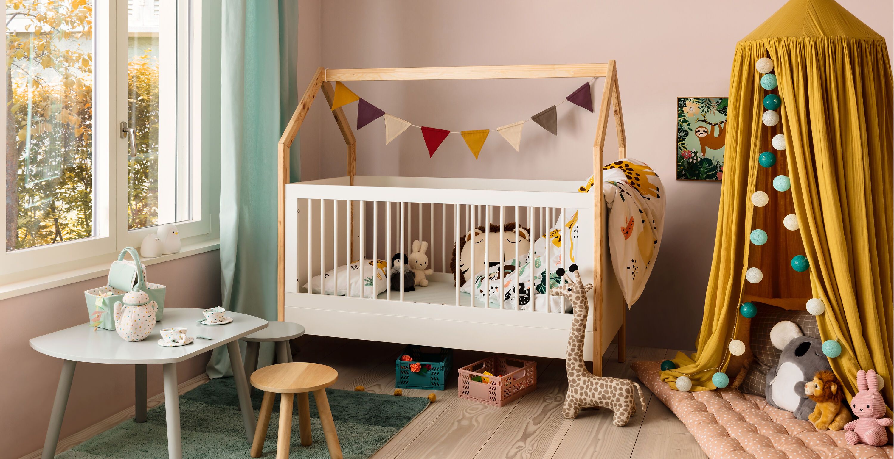 MIO Babybett - Weiss / B: 77.0 cm x T: 146.0 cm x H: 146.0 cm