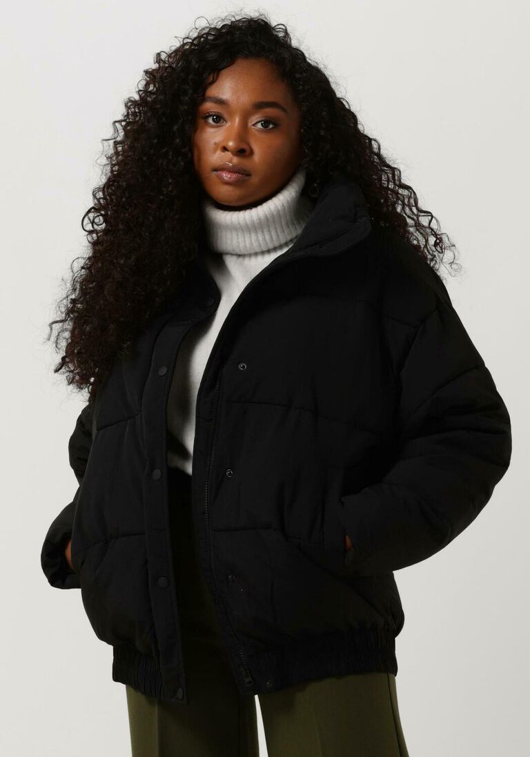 ANOTHER LABEL zwarte another label gewatteerde jas mille oversized puffer