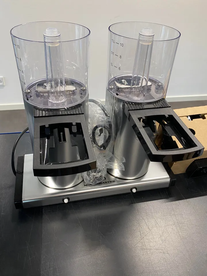 [OUTLET] - Kaffemaskine Moccamaster, dobbelt termo sort, 1,25 l