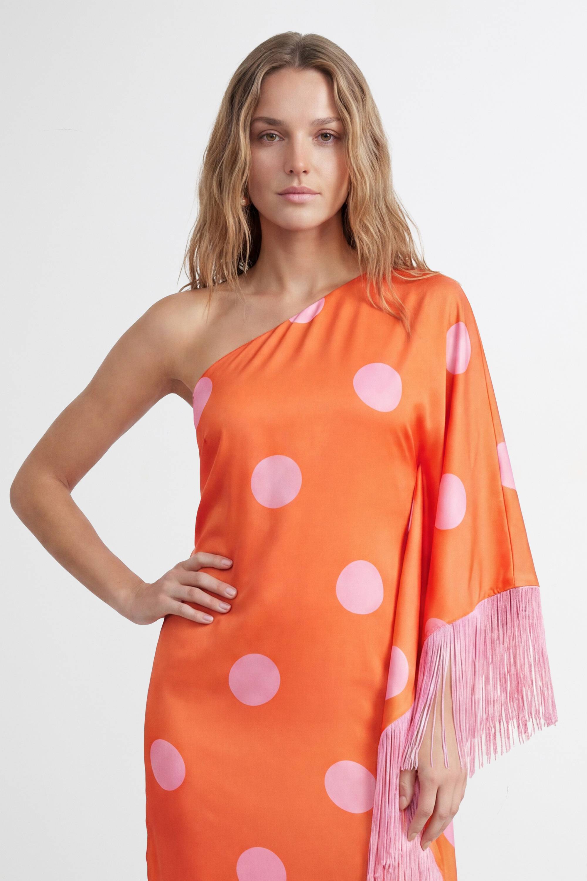 Warehouse Robe Midi Asymétrique À Une Épaule Avec Franges Premium