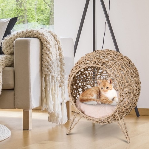 Cama em forma de caverna de vime PawHut para gatos, cor madeira natural.