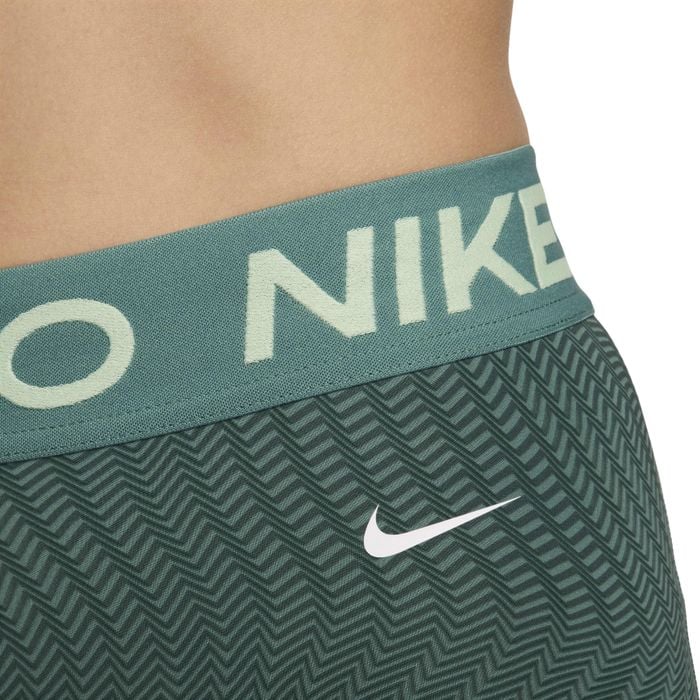 Nike Pro Dri-FIT Mid Rise 3IN Short Dames