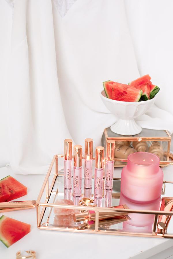 Iconic London Lustre Lip Oil Sugar Mama Pink 6ml