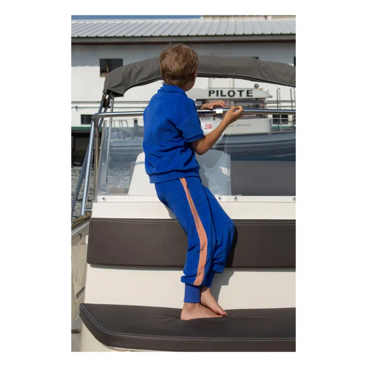 We Are Kids Jogger Charles Eponge Bio | Bleu