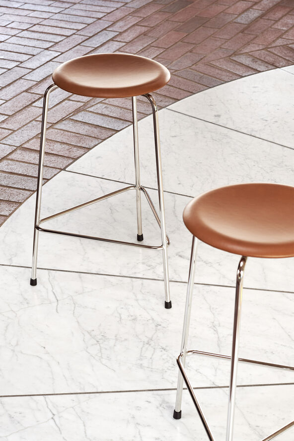 Fritz Hansen High Dot Brun