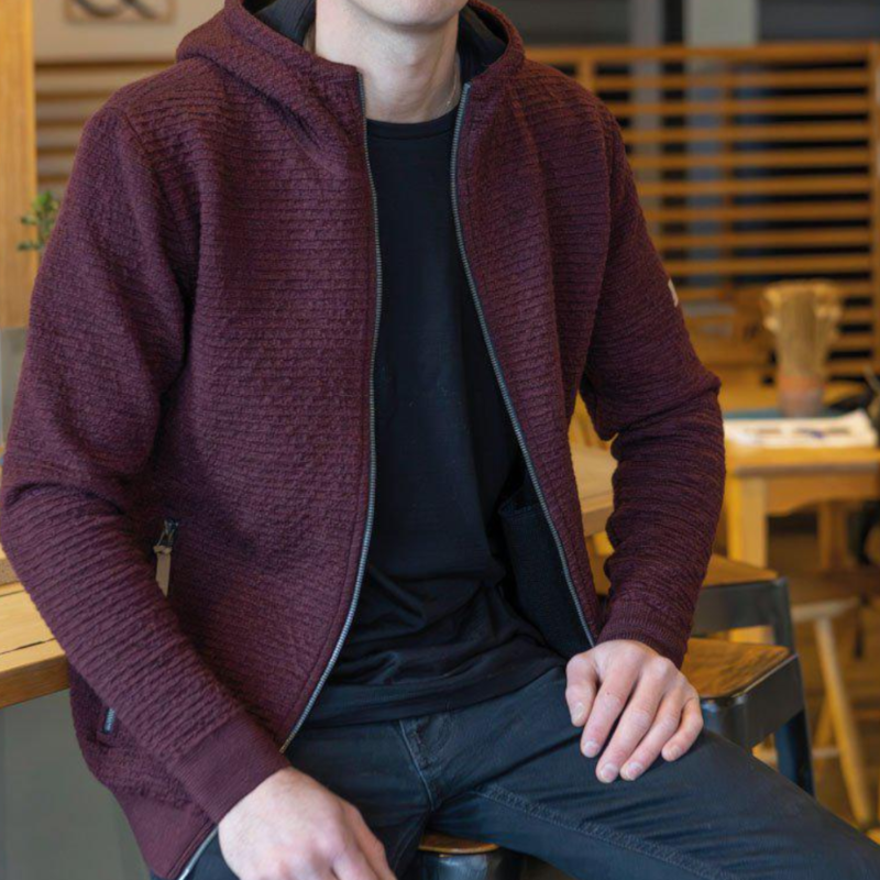 Ivanhoe Morel Hood rood herenvest