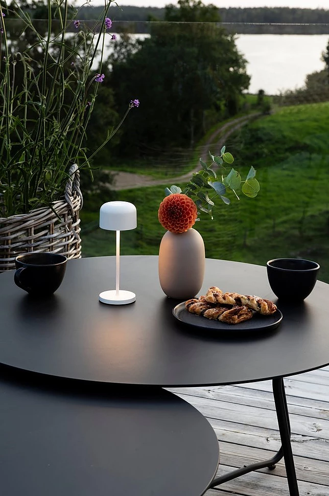 LILLE MINI bordlampe oppladbar utendørs