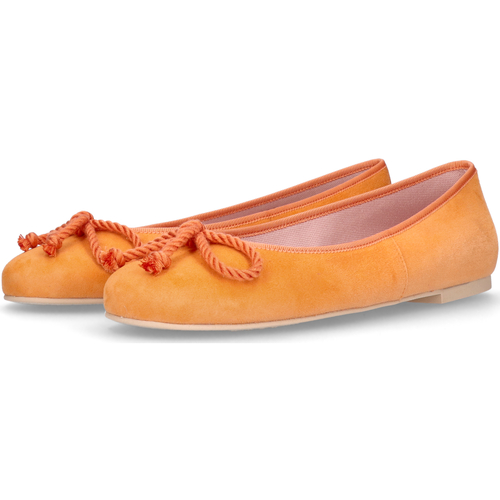 Pretty Ballerinas - Rosario Naranja