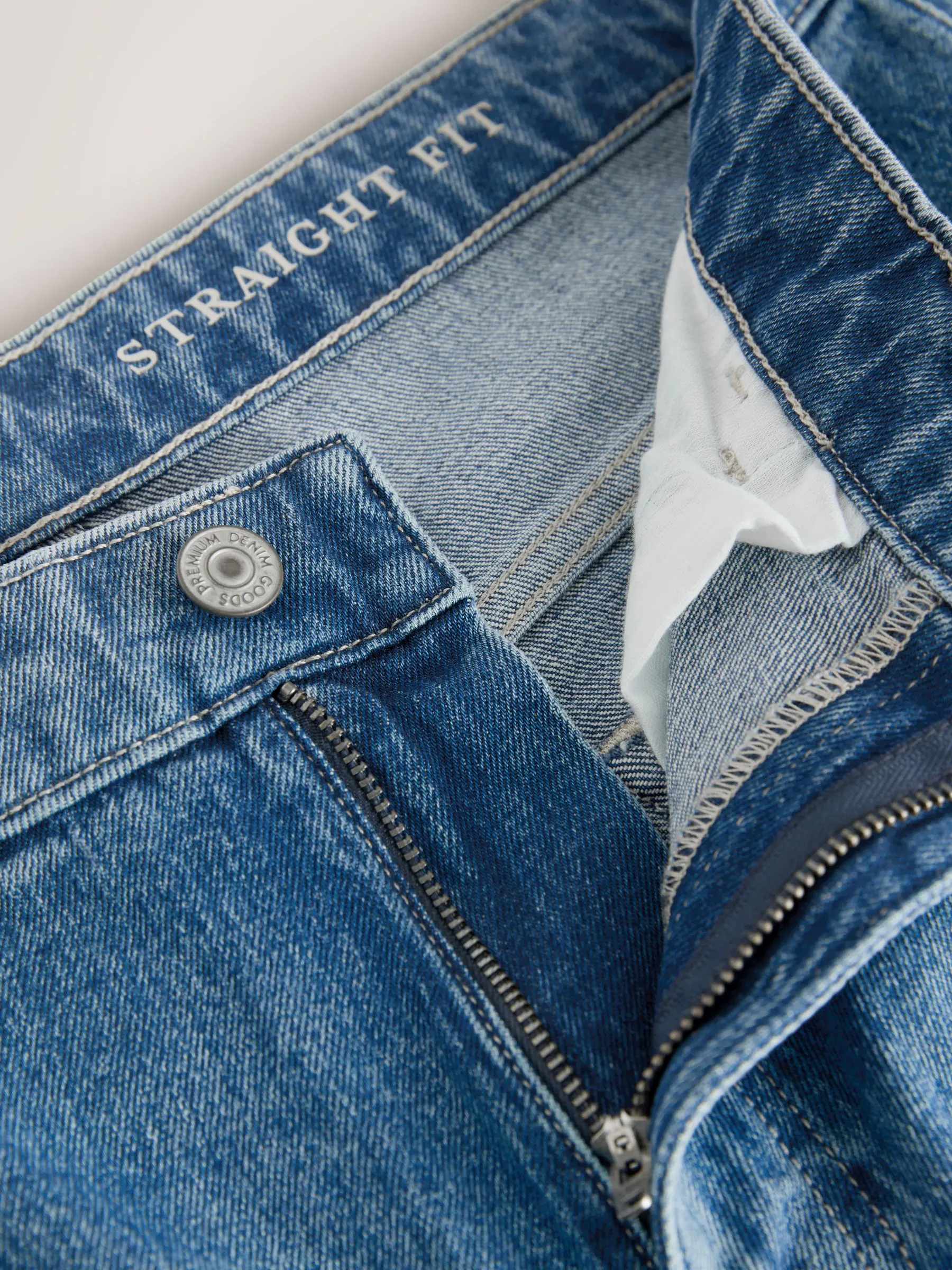 Mediumblauw getint - Straight fit - Vintage wash denim jeans