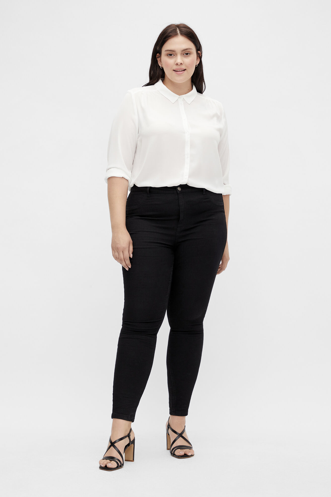 Skinny jeggins de tiro alto de Evoked by Vila - Negro