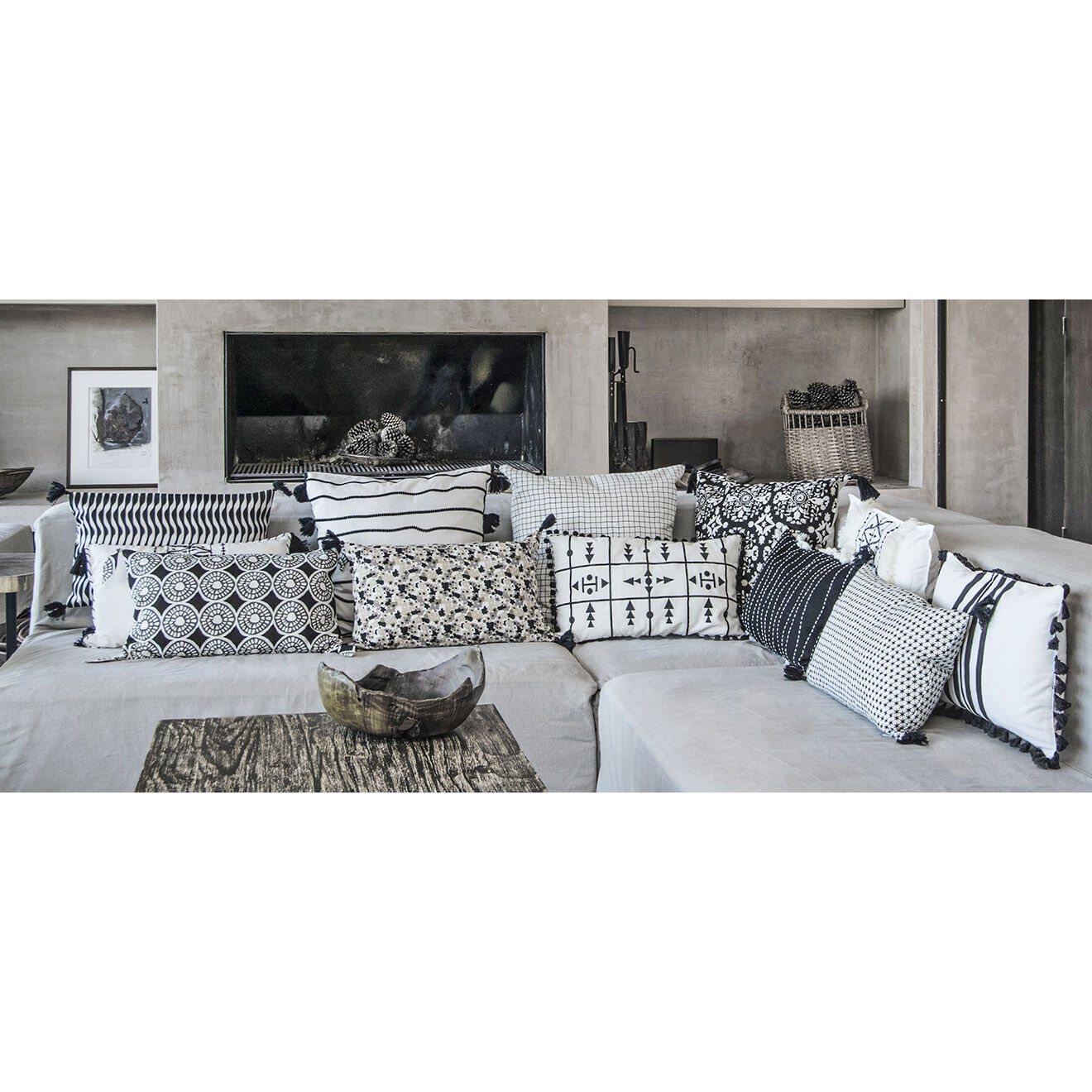 Febronie Housse de coussin Liberty noir/blanc/noir - 50x30 cm