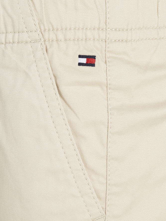 Tommy Hilfiger MONOTYPE EWB SKATER CHINO PANT Classic beige