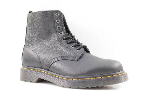 Dr. Martens Boots & Stiefel