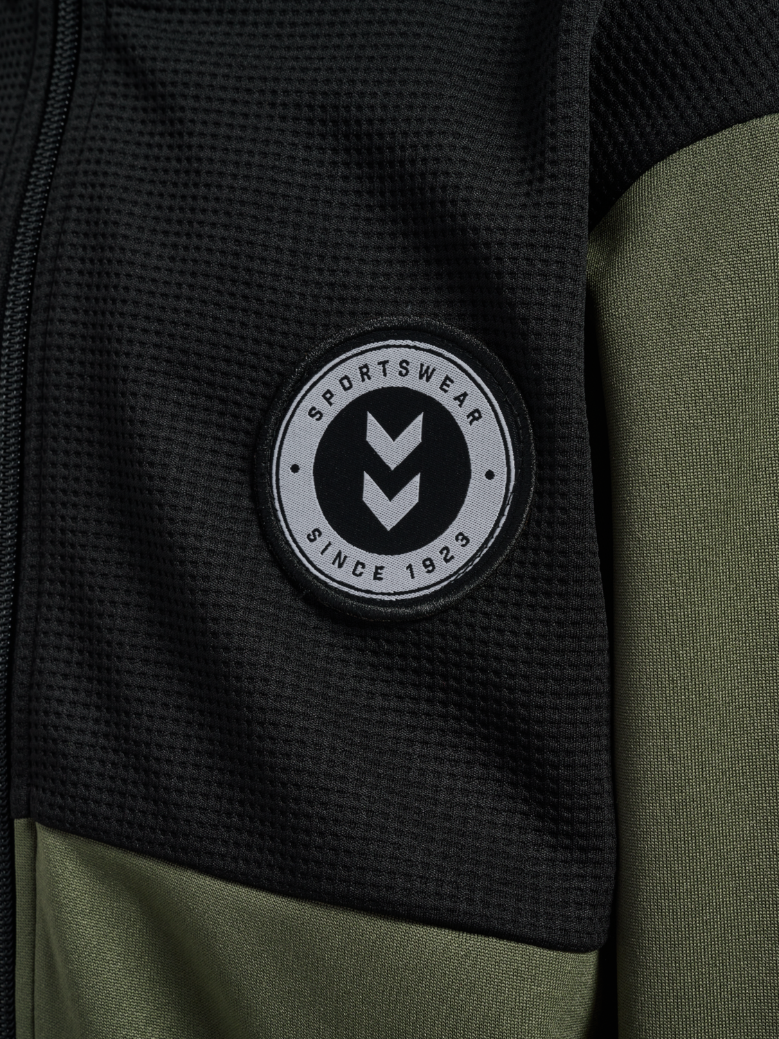 hmlODIN ZIP JACKET