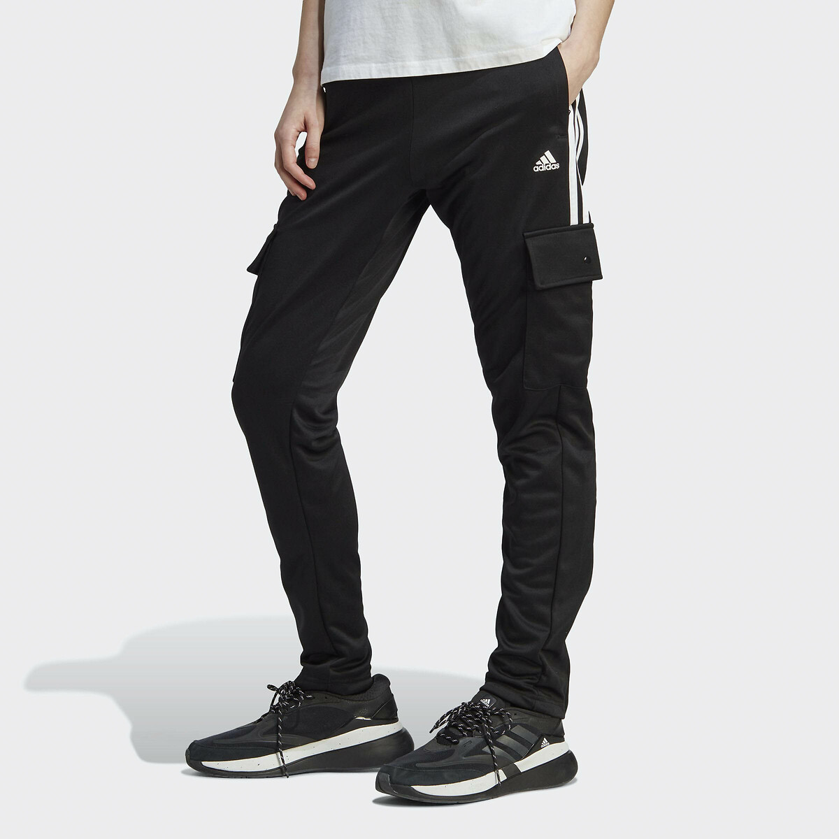 ADIDAS ROUPAS ESPORTIVAS<br>Calça cargo Tiro