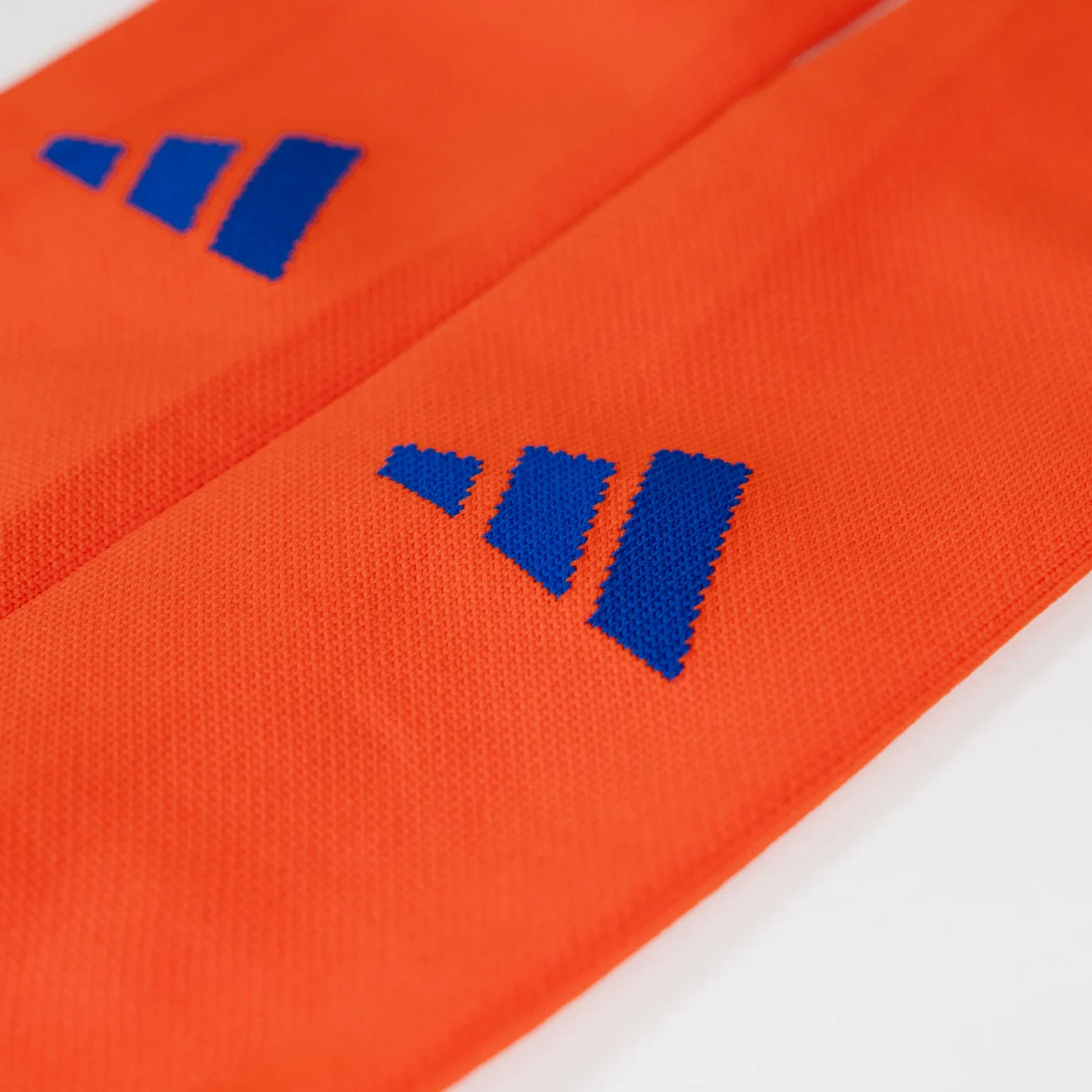 Adidas Masters of Madness Windmill Warriors Kousen Oranje Geel