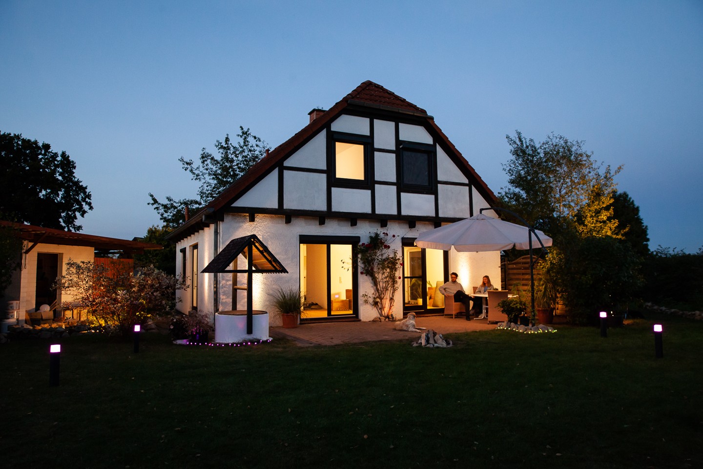 Ledvance -Smart+ Outdoor Cube RGBW Wall Light - WiFi
