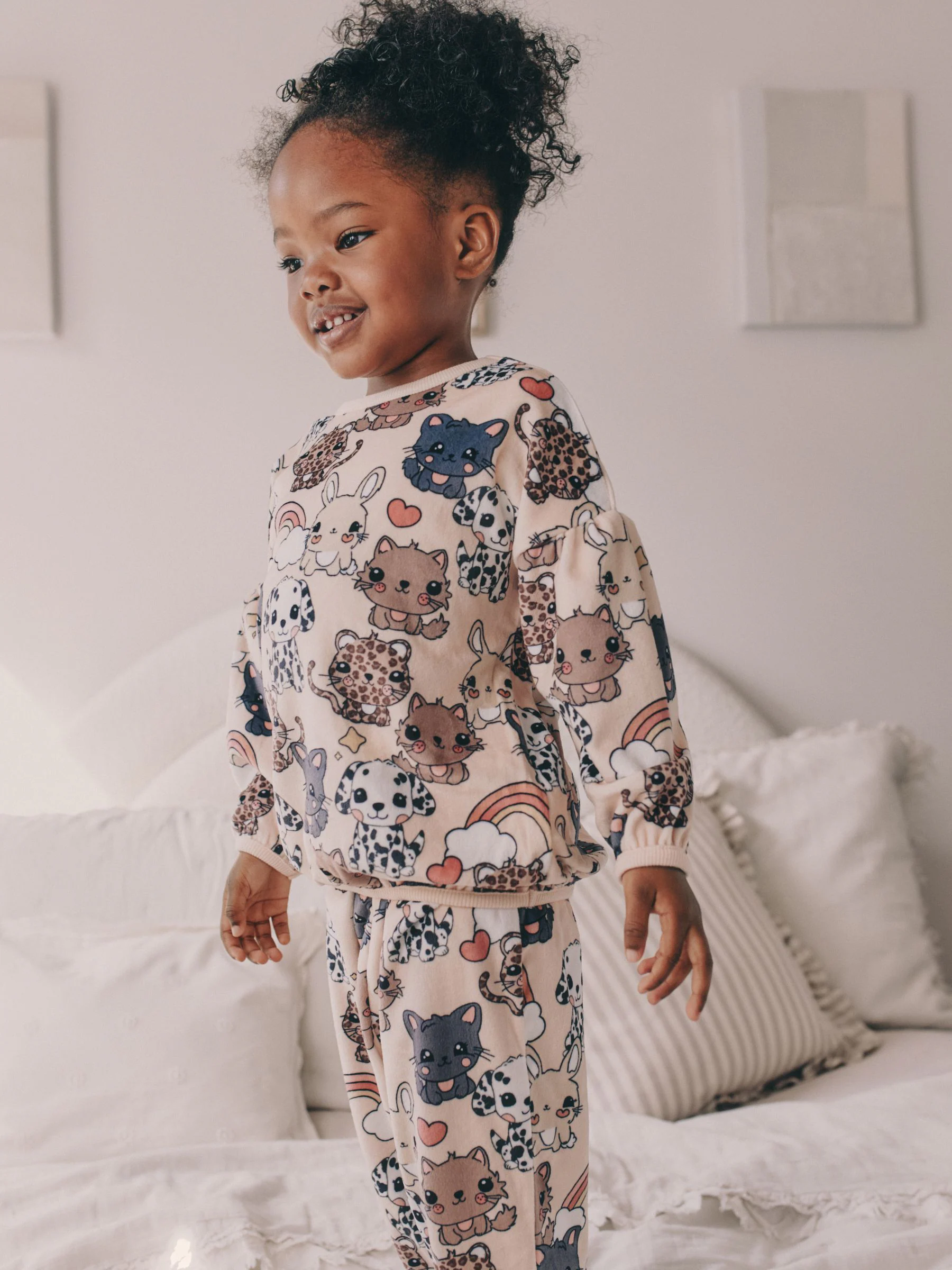 Ecru/bruine dieren - Behaaglijke fleece pyjama (9 mnd-10 jr)