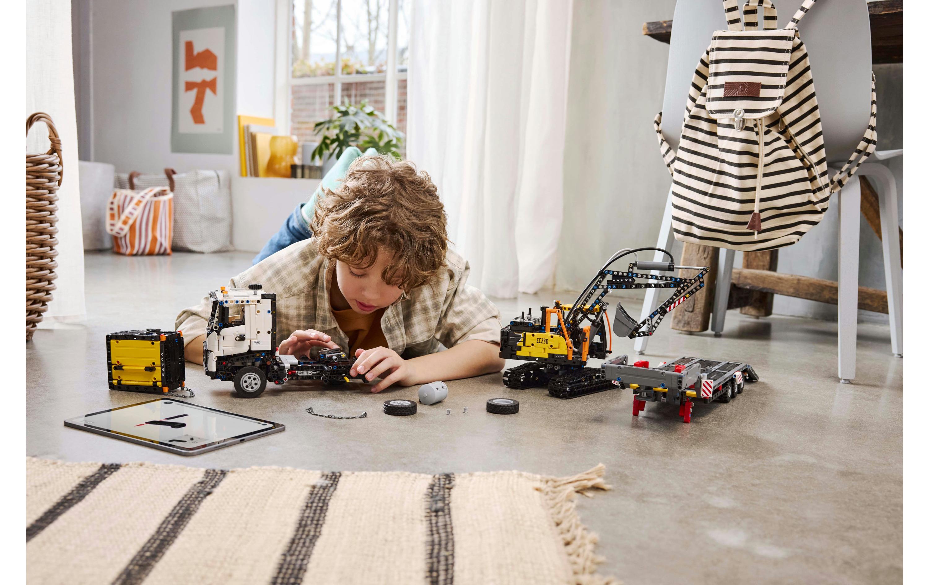 Technic Volvo FMX LKW mit EC230 Electric Raupenbagger 42175<br>LEGO Technic Spielset mit LKW und Baumaschine