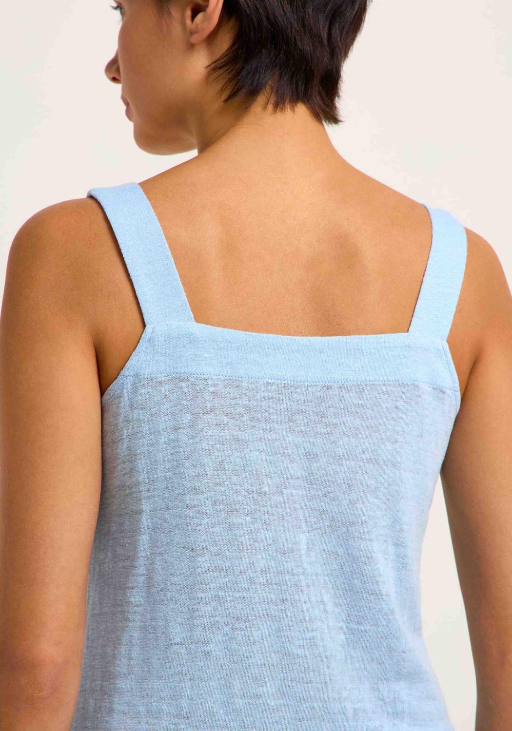 Lanius Tanktop mit V-Ausschnitt Clear Sky
