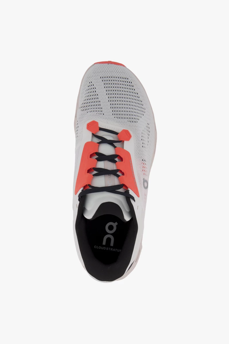 ON Cloudstratus 3 Herren Laufschuh