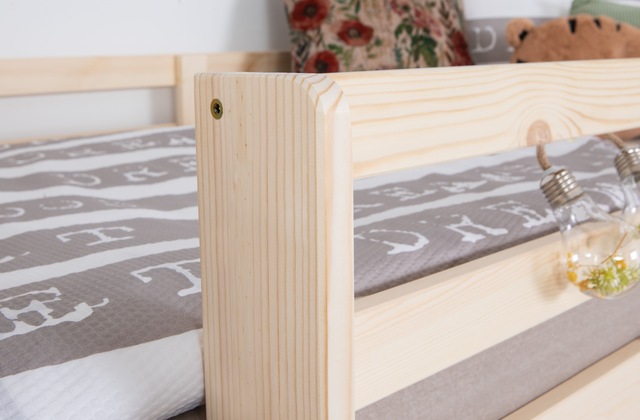 Ticaa Etagenbett »René, Hochbett, Stockbett, TOPSELLER! 2 Farben, Schubkasten optional« 90x200cm,  FSC® zertifiziertes Massivholz, mit Trittleiter + Rundum-Absturzschutz