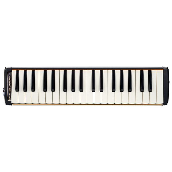 Suzuki M-37C Melodion