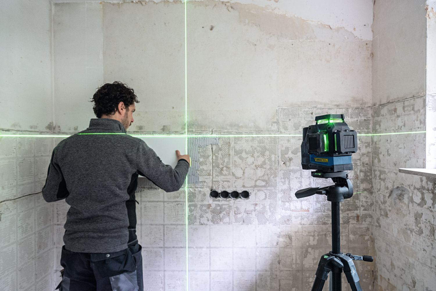 Bosch Professional GLL 12V-100-33 CG Kruislijnlaser groen 3x360° 12V 2.0Ah in L-Boxx - 0601065401