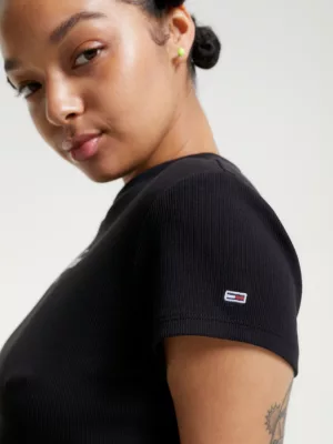 Camiseta Essential Ultra Cropped Fit