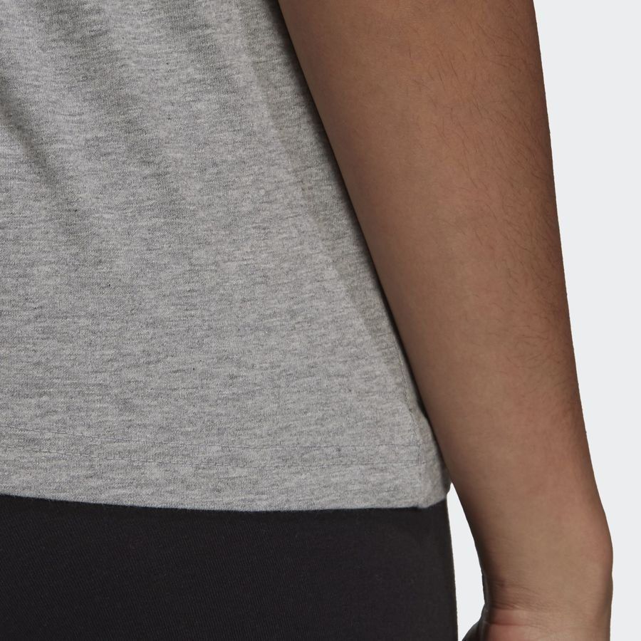 Adidas T-shirt LOUNGEWEAR Essentials Logo