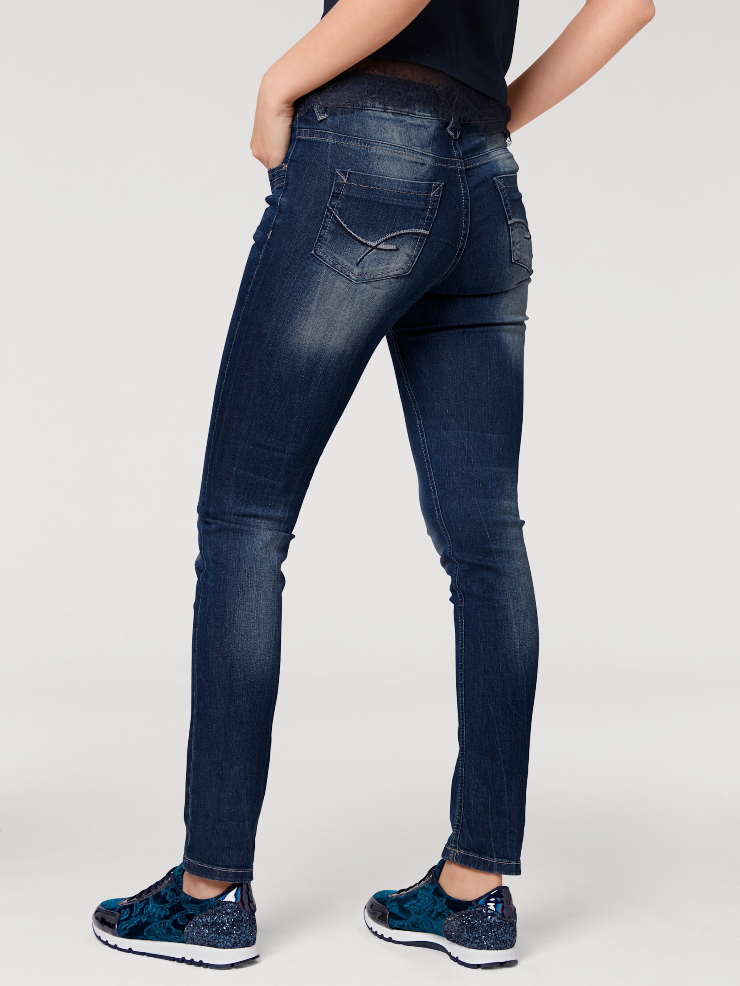 Bauchweg-Jeans