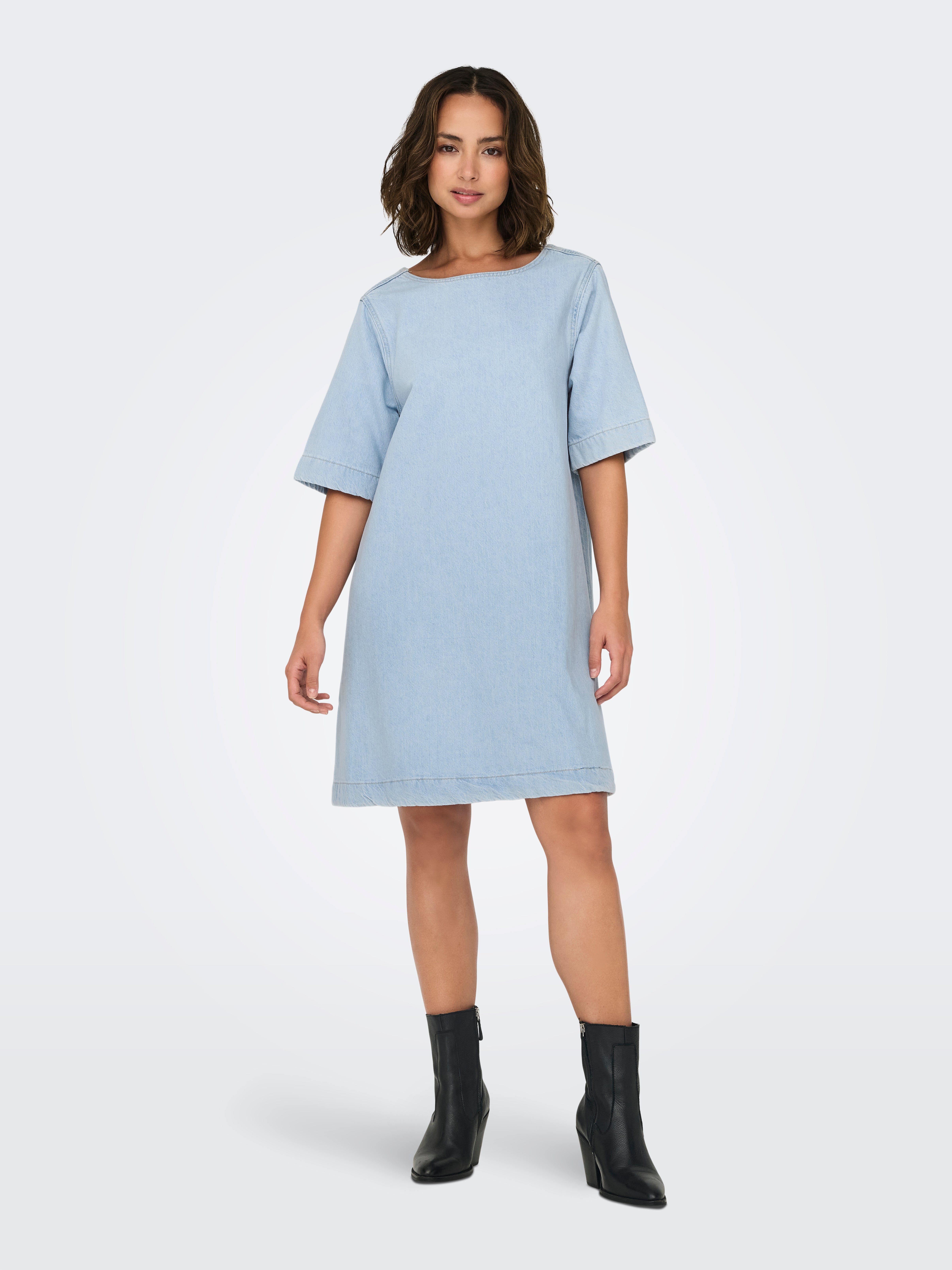 ONLGIGI Kurzes Kleid Light Blue Denim