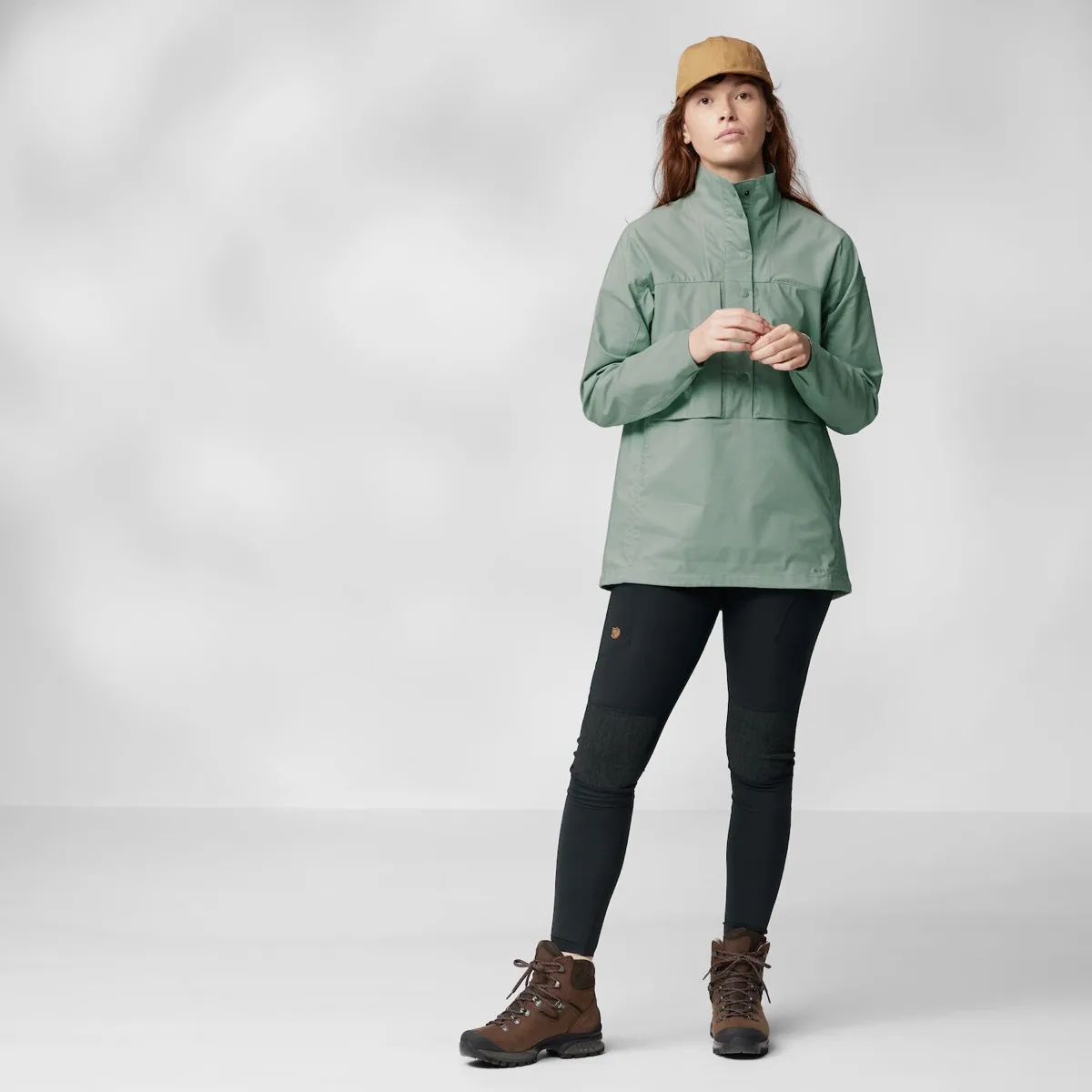 Fjällräven Women's Abisko Hike Anorak Misty Green