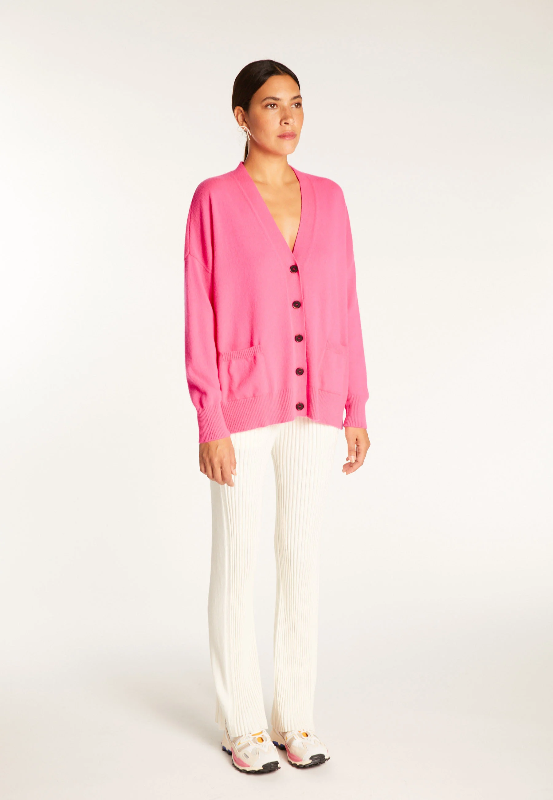 ARIEL - Gilet boutonné en cachemire | Rose