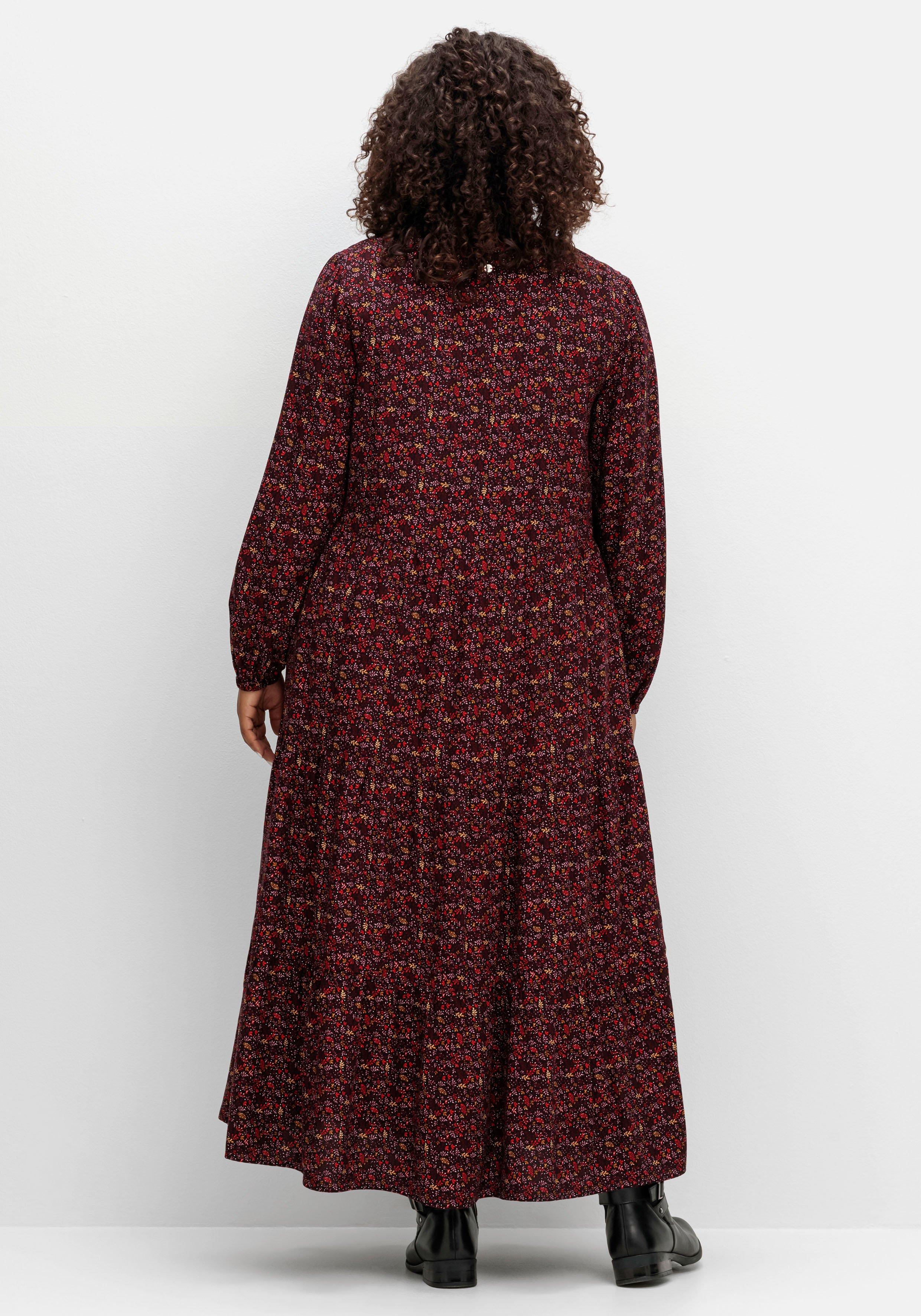 Gestuftes Maxikleid mit Alloverprint