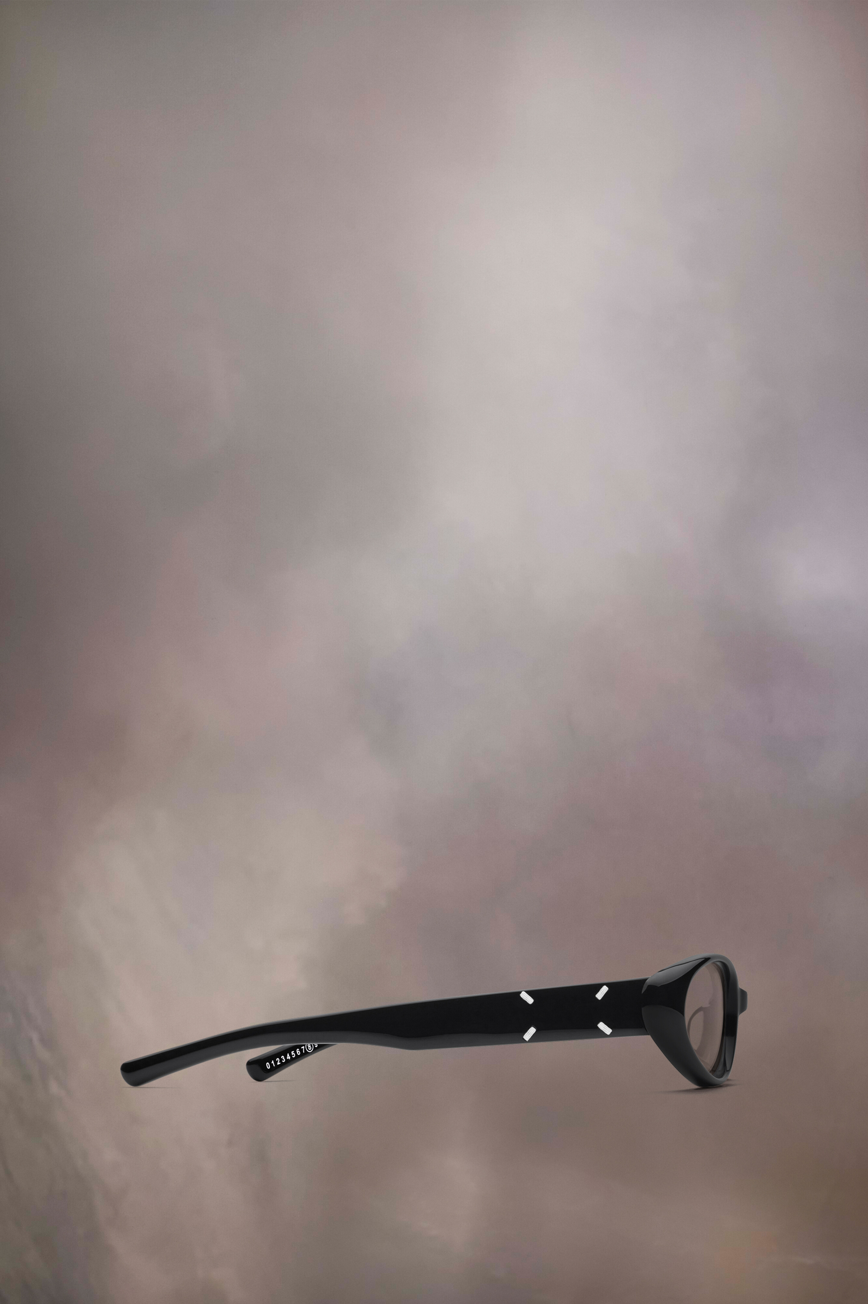 Lunettes cat-eye noires x Gentle Monster​