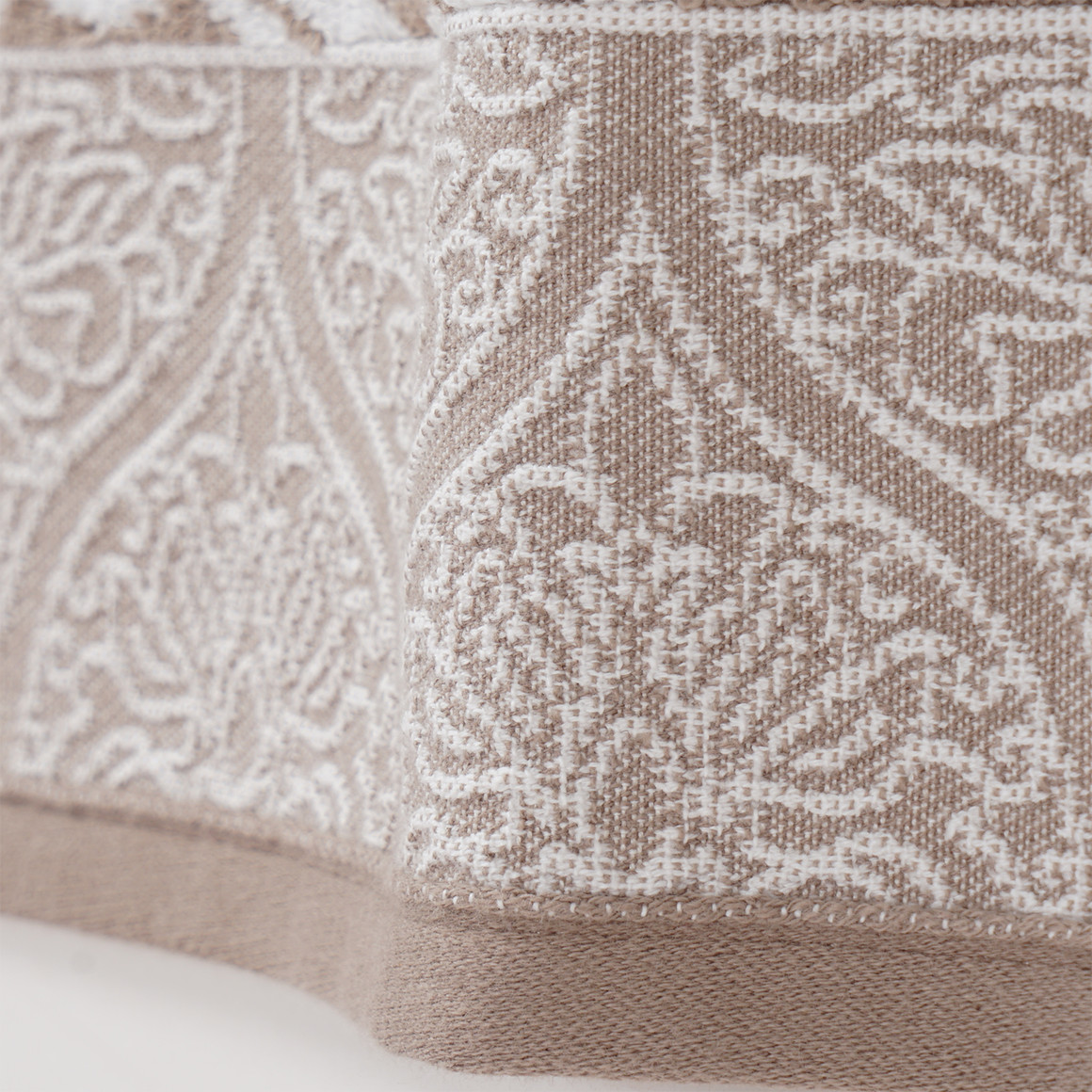 My Home Handtuch mit orientalischem Muster braun