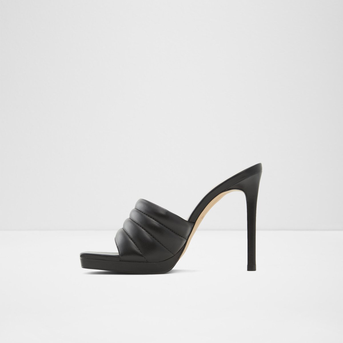 Gennia Black Women Mule Shoes