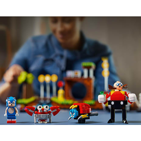 LEGO® Ideas Sonic the Hedgehog™ – Green Hill Zone 21331