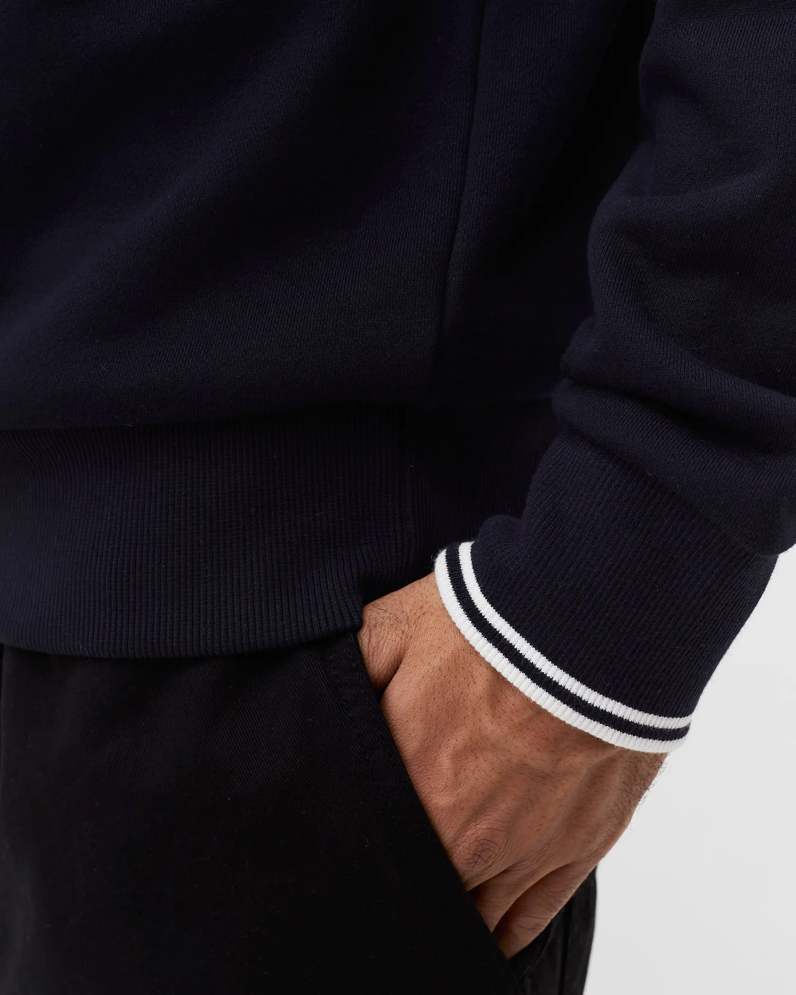 Fred Perry CREW NECK SWEATSHIRT