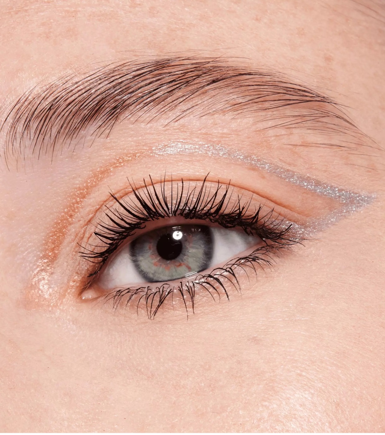 Catrice - Delineador Ultra Precision Gel Eye 20H Waterproof - 120: Icy Silver