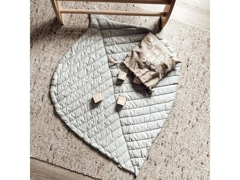 Toddlekind Krabbeldecke Leaf Mat Stone Blatt-Spielmatte aus Bio-Baumwolle