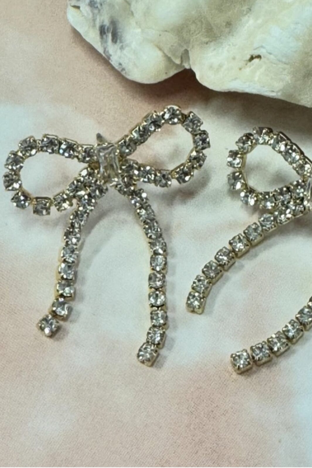 Friihof+Siig Bow Simili Earring