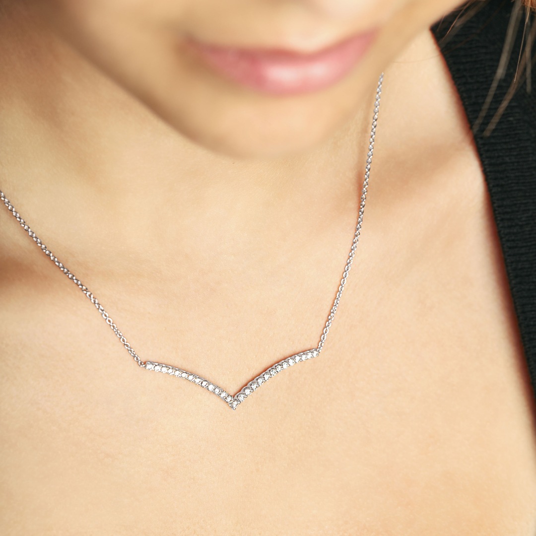1.01 Karat Diamantencollier 750/18 K Weissgold