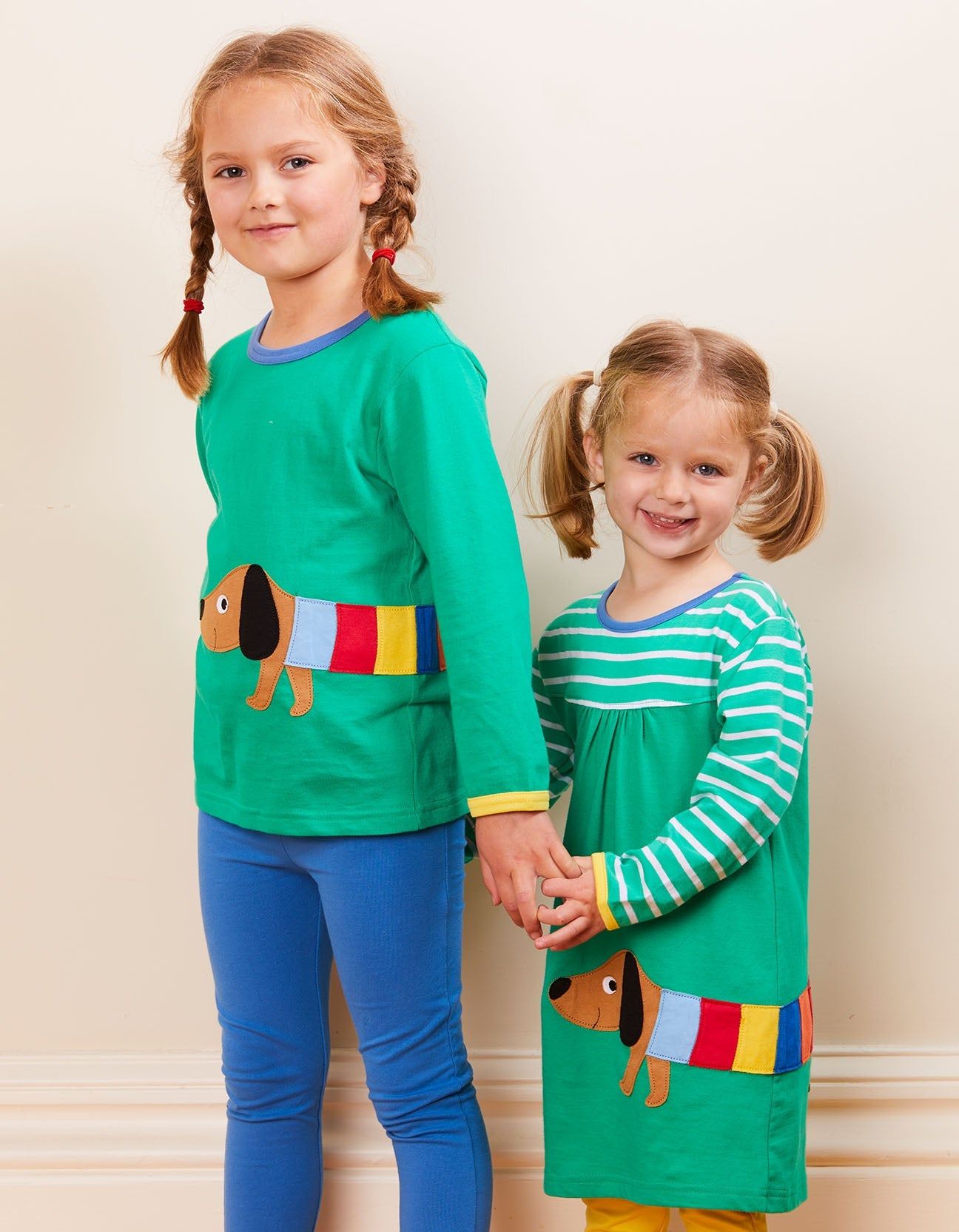 Toby Tiger Langarmshirt mit Dackel-Applikation