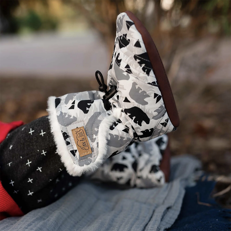 Jan and Jul Jan and Jul Stay-Put Winter Booties Bear