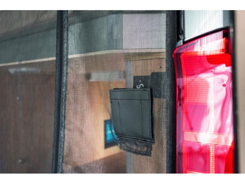 Van Quito Heckmoskitonetz, fine-mesh VW Crafter/Grand Calif Heckmoskitonetz Reissverschluss, VW Crafter/Grand California und MAN TGE, Maschenweite Fine-mesh
